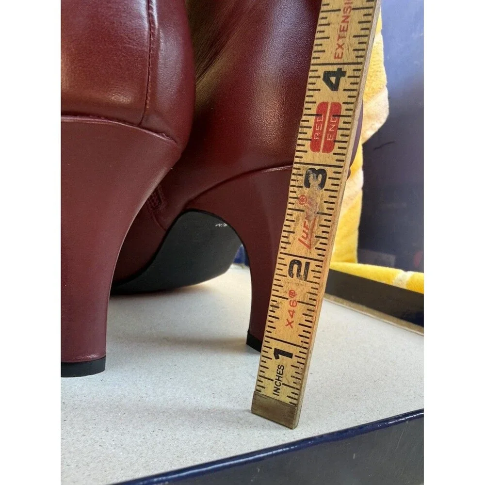 New W/ Box Karen Scott 8.5M Bianca Dark Red Leather Booties
